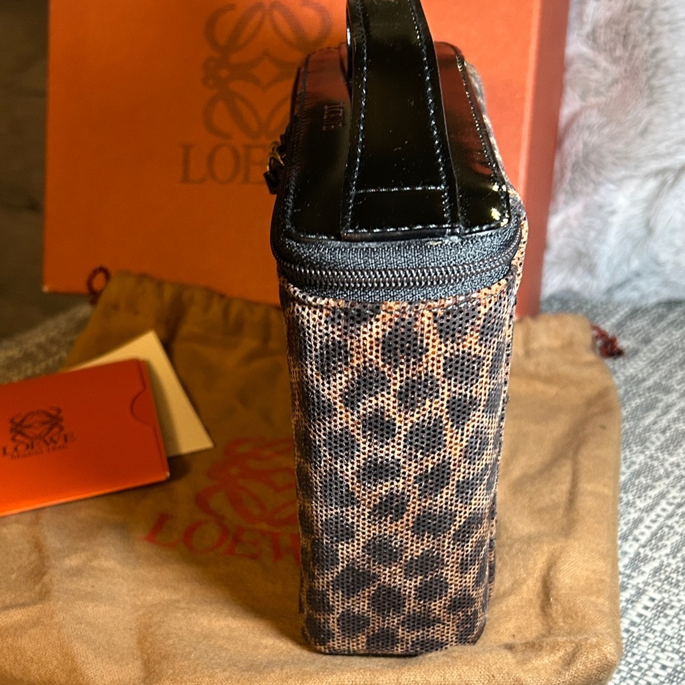 348. Loewe Animal Print cosmetic Bag with COA - Picture 5 of 13